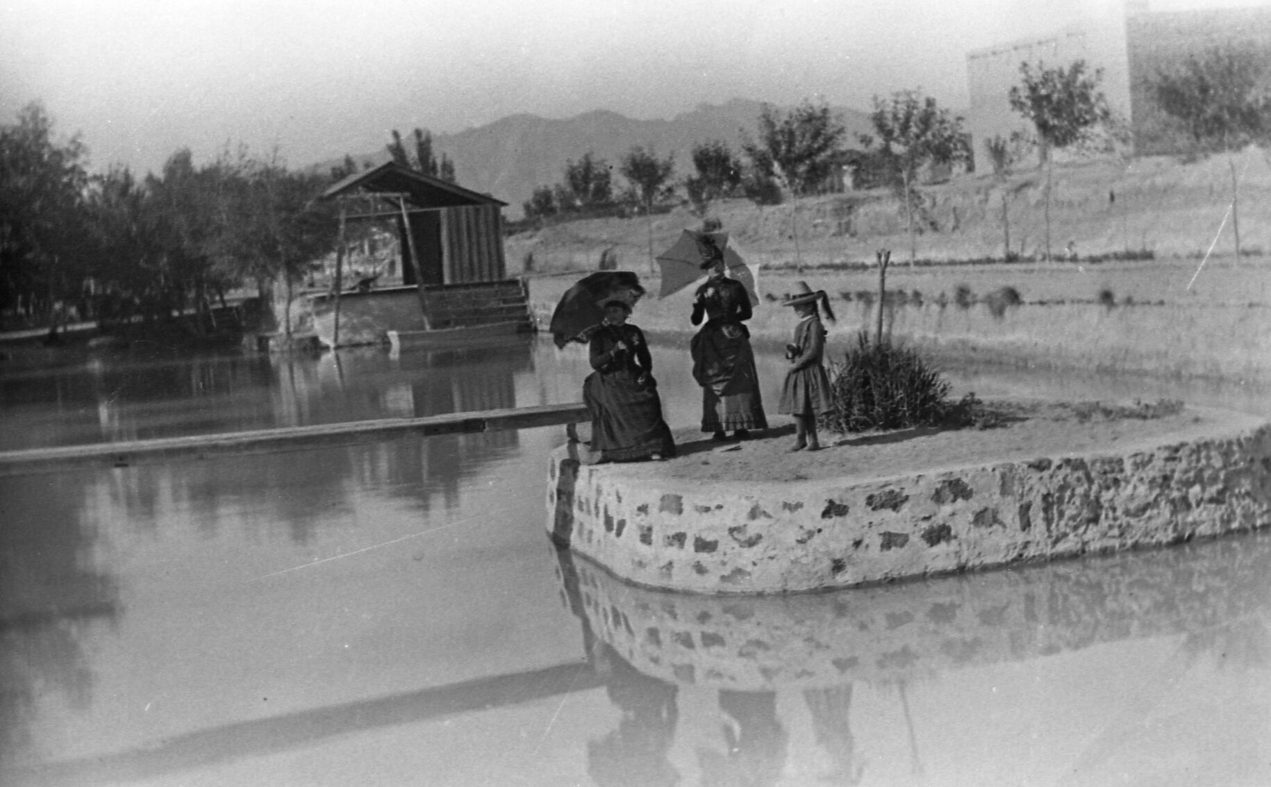 ÃÛèÖÖ±²¥, history, photos, archive
